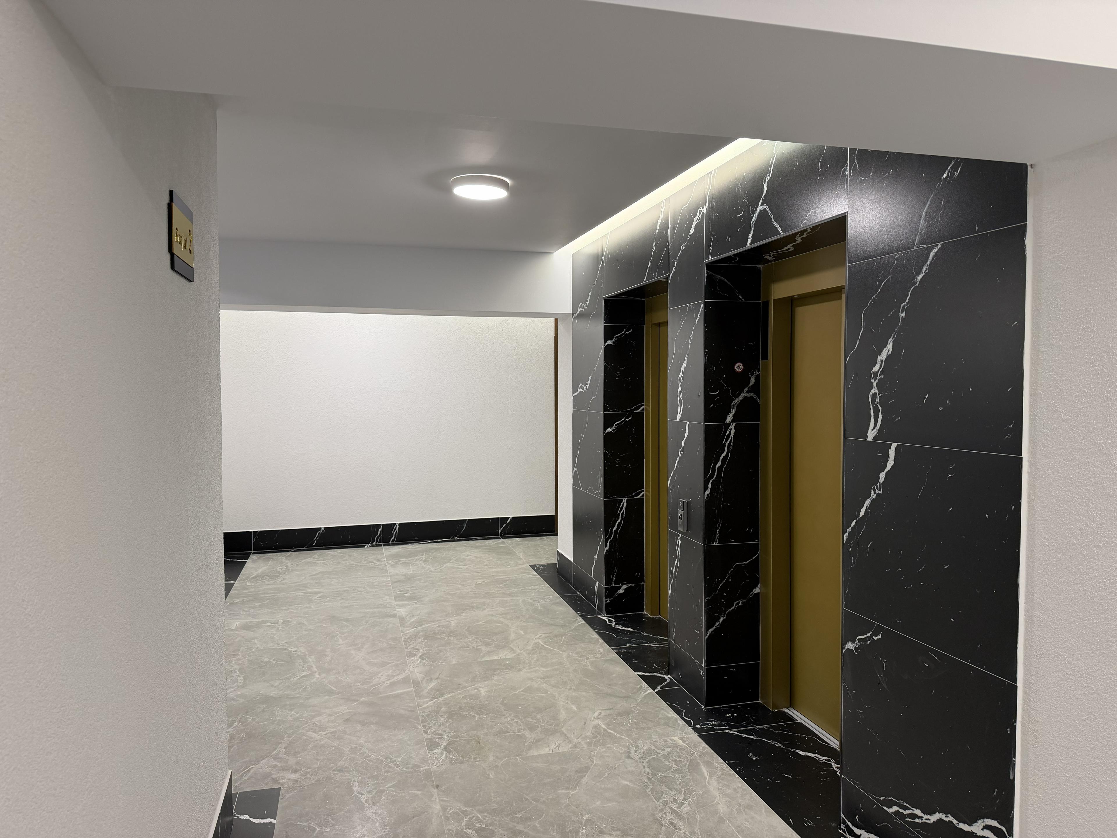 The Level 3 - 3 camere – photo 2